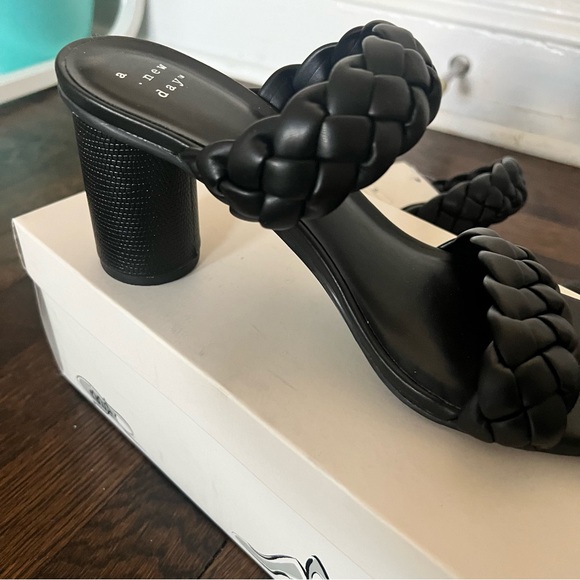 A New Day Basil Mule Heels in Black - Picture 5 of 5